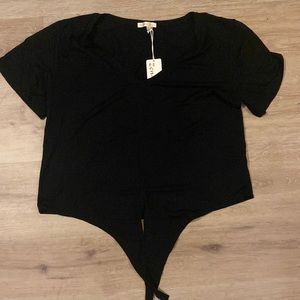 Women’s Tie Front Shirt